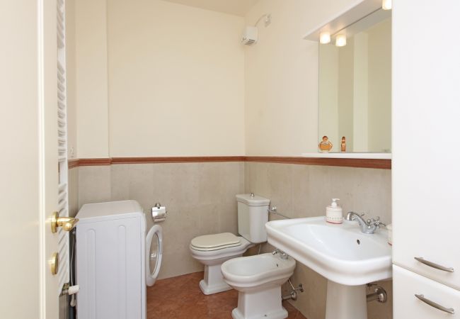 Ferienwohnung in Salò - Il Cedro by Garda FeWo Ferienwohnung in Salò - Il Cedro by Garda FeWo