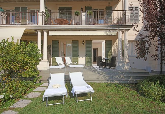 Ferienwohnung in Salò - Il Cedro by Garda FeWo Ferienwohnung in Salò - Il Cedro by Garda FeWo