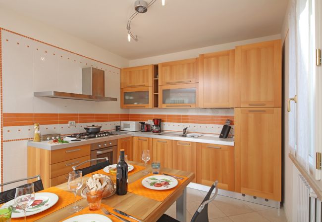 Ferienwohnung in Salò - Il Cedro by Garda FeWo Ferienwohnung in Salò - Il Cedro by Garda FeWo