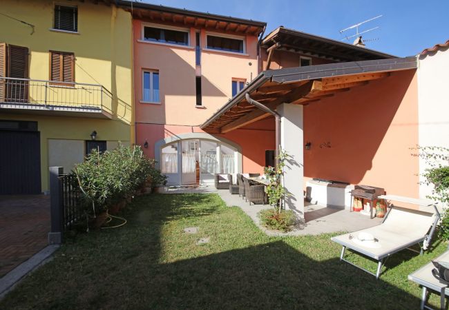 Ferienhaus in Moniga del Garda - La Casetta Ferienhaus in Moniga del Garda - La Casetta
