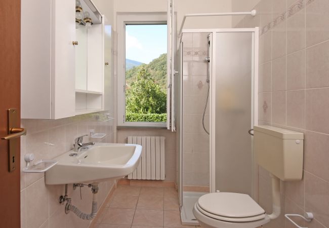 Ferienwohnung in Tignale - Piccolo Ragno Typ Garden Ferienwohnung in Tignale - Piccolo Ragno Typ Garden