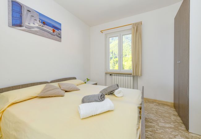 Ferienwohnung in Tignale - Piccolo Ragno 10 Balcony Ferienwohnung in Tignale - Piccolo Ragno 10 Balcony