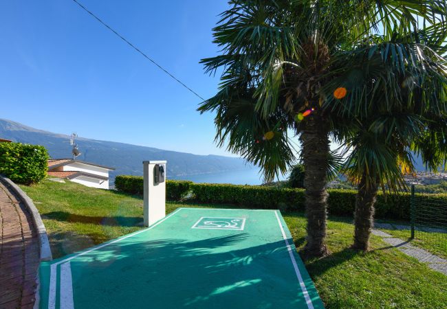 Ferienwohnung in Tignale - Piccolo Ragno Anna Ferienwohnung in Tignale - Piccolo Ragno Anna