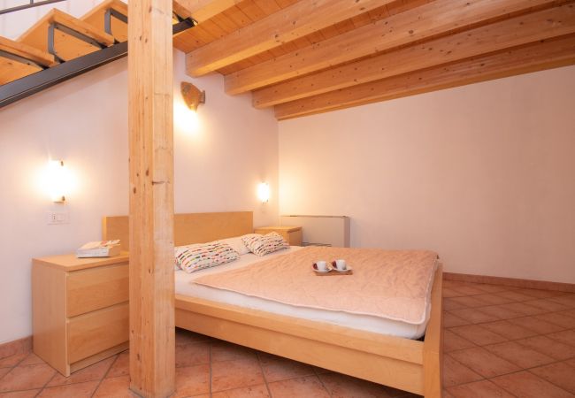 Ferienwohnung in Tignale - Riel 1 by Garda FeWo Ferienwohnung in Tignale - Riel 1 by Garda FeWo