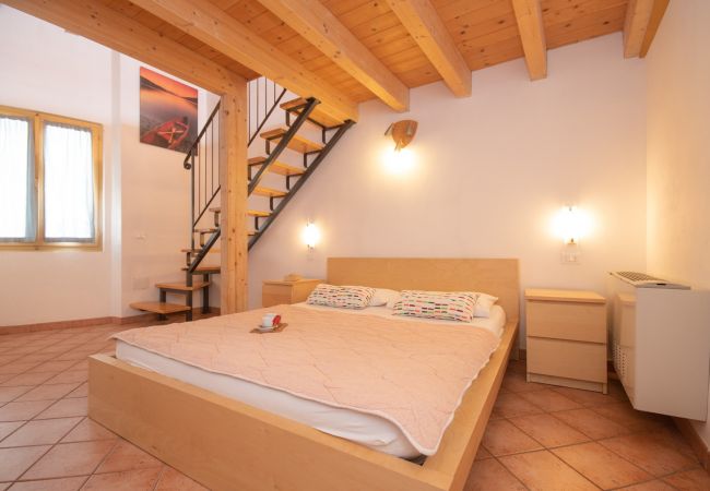Ferienwohnung in Tignale - Riel 1 by Garda FeWo Ferienwohnung in Tignale - Riel 1 by Garda FeWo