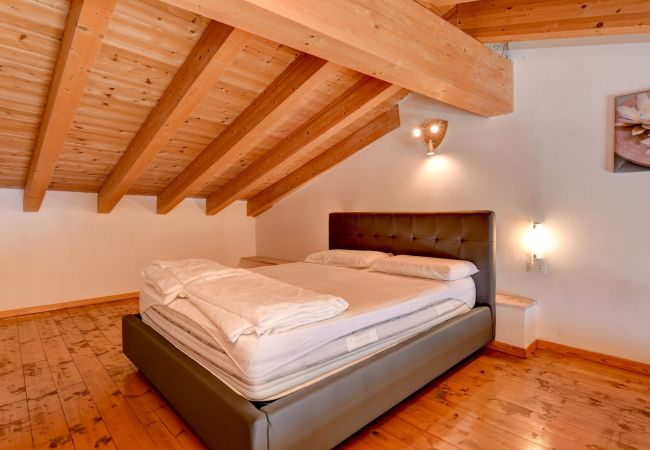 Ferienwohnung in Tignale - Riel 2 by Garda FeWo Ferienwohnung in Tignale - Riel 2 by Garda FeWo