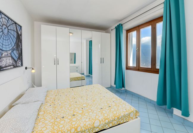 Ferienwohnung in Tignale - Riel 4 by Garda FeWo Ferienwohnung in Tignale - Riel 4 by Garda FeWo