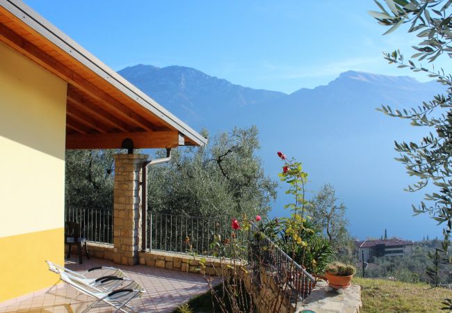 Ferienwohnung in Limone sul Garda - Ai Ruck 3 by Garda FeWo Ferienwohnung in Limone sul Garda - Ai Ruck 3 by Garda FeWo