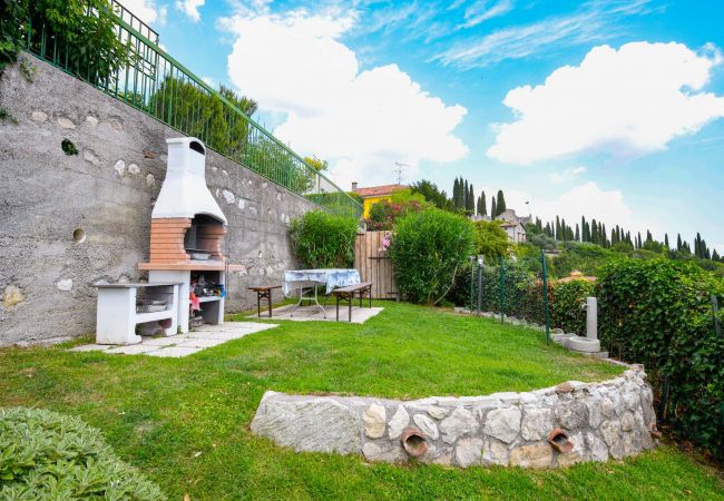 Villa in Soiano del Lago - Rustico Belvedere by Garda FeWo Villa in Soiano del Lago - Rustico Belvedere by Garda FeWo