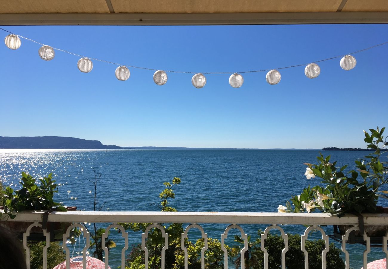 Villa in Gardone Riviera - Villa Magnolia a Lago by Garda FeWo