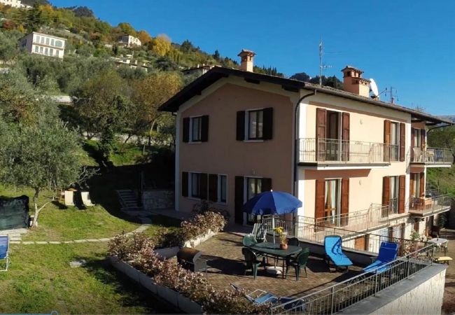 Ferienwohnung in Tignale - Luna by Garda FeWo Ferienwohnung in Tignale - Luna by Garda FeWo