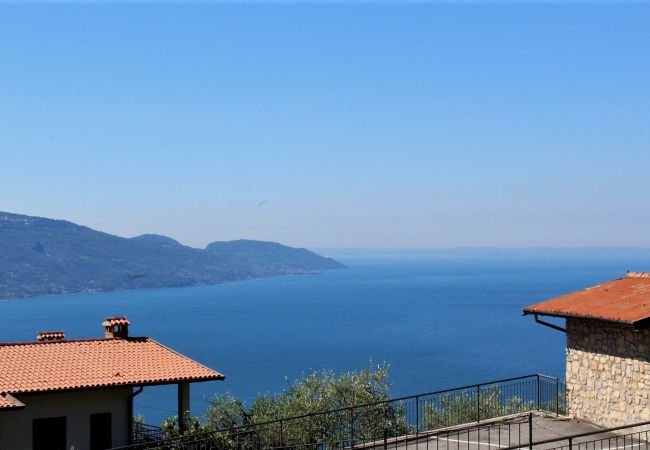 Ferienwohnung in Tignale - Luna by Garda FeWo Ferienwohnung in Tignale - Luna by Garda FeWo