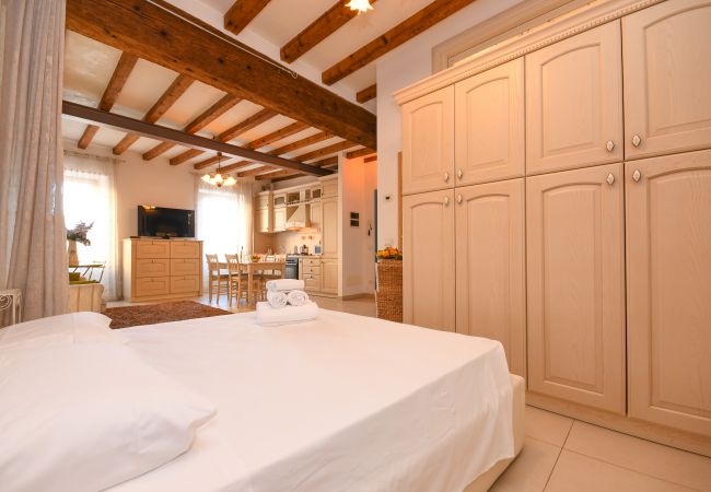 Studio in Desenzano del Garda - 72 - LA MIA FAVORITA Studio in Desenzano del Garda - 72 - LA MIA FAVORITA