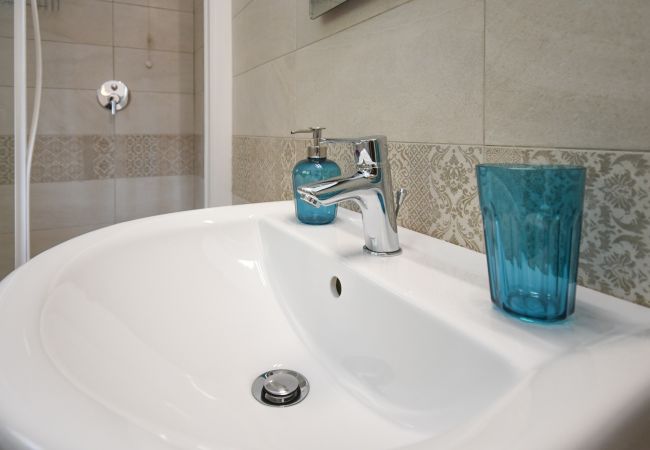 Ferienwohnung in Gardone Riviera - Cupido by Garda FeWo Ferienwohnung in Gardone Riviera - Cupido by Garda FeWo