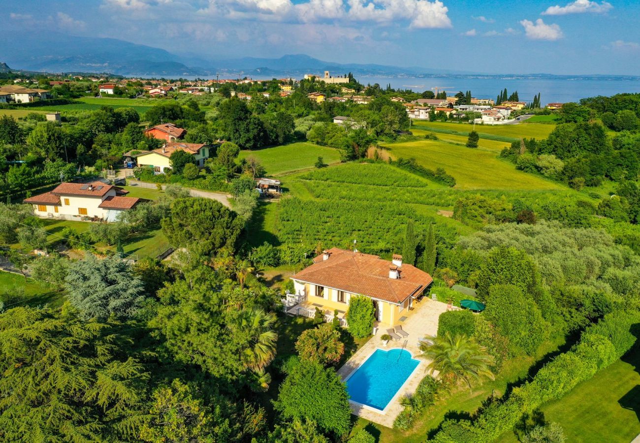 Villa in Moniga del Garda - Villa Stefano by Garda FeWo