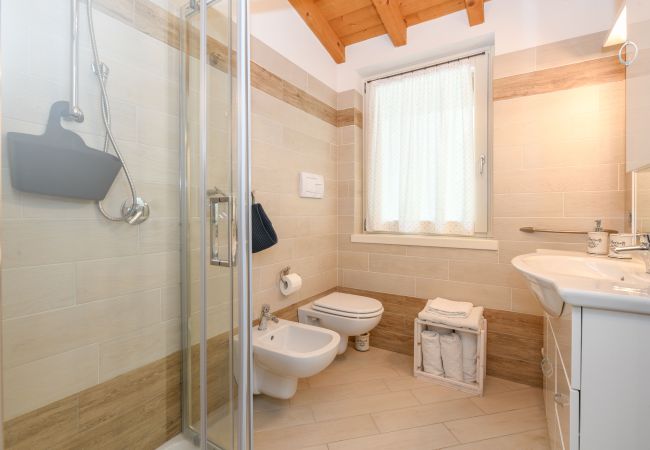 Ferienwohnung in Tignale - .melograno by Garda FeWo Ferienwohnung in Tignale - .melograno by Garda FeWo