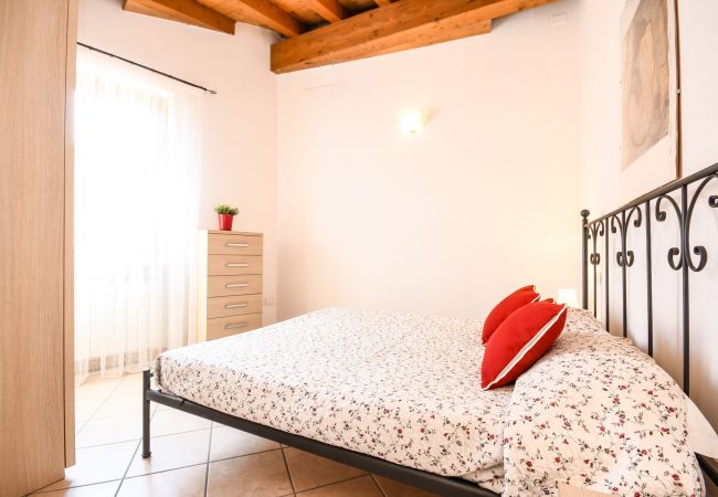 Ferienwohnung in San Felice del Benaco - Cappuccino by Garda FeWo Ferienwohnung in San Felice del Benaco - Cappuccino by Garda FeWo