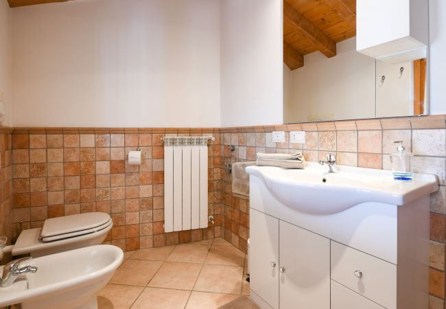 Ferienwohnung in San Felice del Benaco - Cappuccino by Garda FeWo Ferienwohnung in San Felice del Benaco - Cappuccino by Garda FeWo