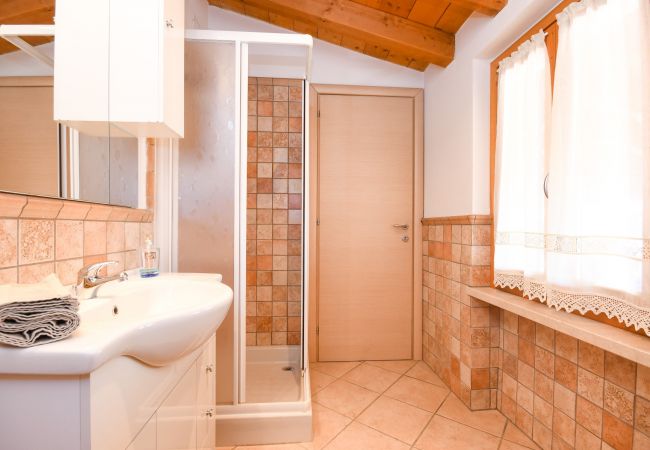 Ferienwohnung in San Felice del Benaco - Cappuccino by Garda FeWo Ferienwohnung in San Felice del Benaco - Cappuccino by Garda FeWo