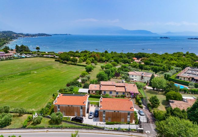 Doppelhaushälfte in Manerba del Garda - Gardaliva - Green Duplex 1 by Garda FeWo Doppelhaushälfte in Manerba del Garda - Gardaliva - Green Duplex 1 by Garda FeWo