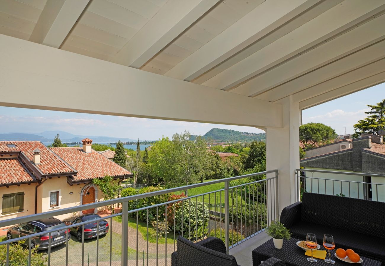 Stadthaus in Manerba del Garda - Gardaliva - Green Duplex 1 by Garda FeWo
