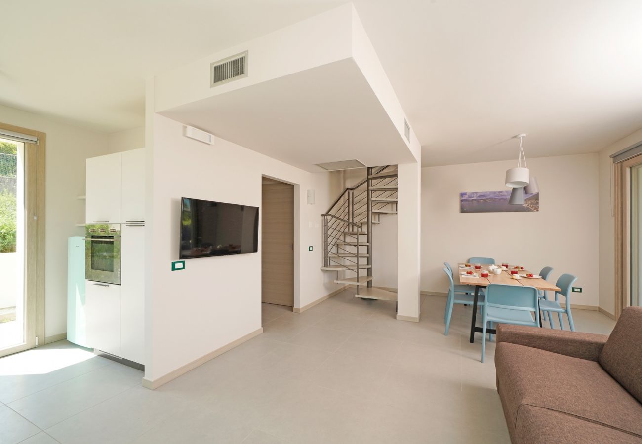 Stadthaus in Manerba del Garda - Gardaliva - Green Duplex 1 by Garda FeWo