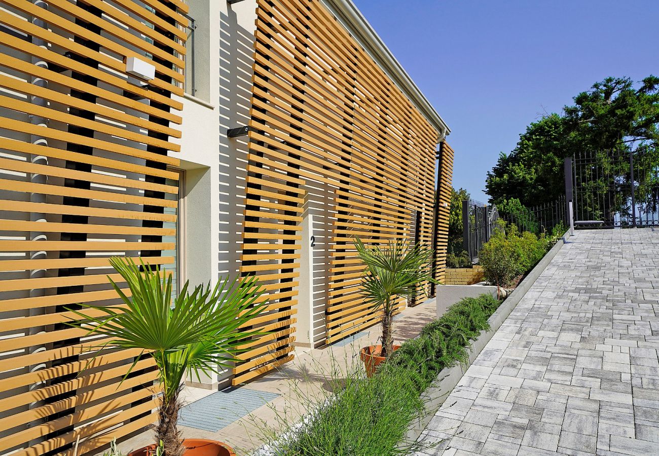 Doppelhaushälfte in Manerba del Garda - Gardaliva - Green Duplex 1 by Garda FeWo