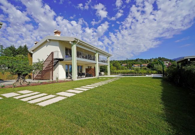 Ferienwohnung in Manerba del Garda - Gardaliva - Suite 5 by Garda FeWo Ferienwohnung in Manerba del Garda - Gardaliva - Suite 5 by Garda FeWo