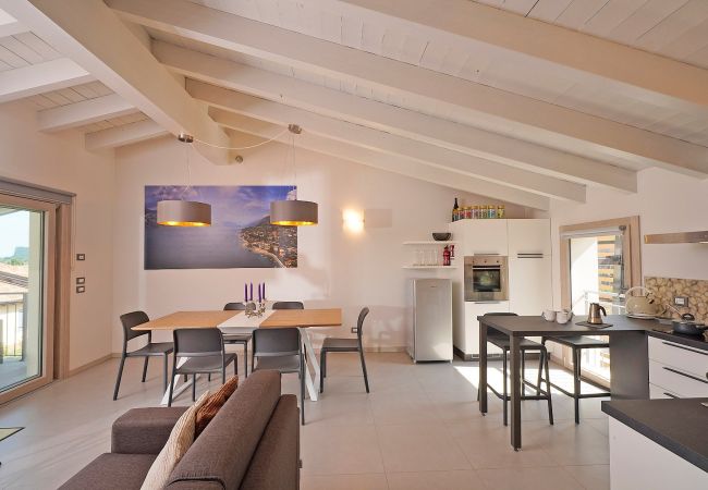 Ferienwohnung in Manerba del Garda - Gardaliva - Suite 5 by Garda FeWo Ferienwohnung in Manerba del Garda - Gardaliva - Suite 5 by Garda FeWo