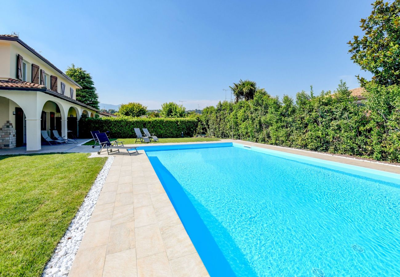 Villa in Manerba del Garda - Villa Sole by Garda FeWo