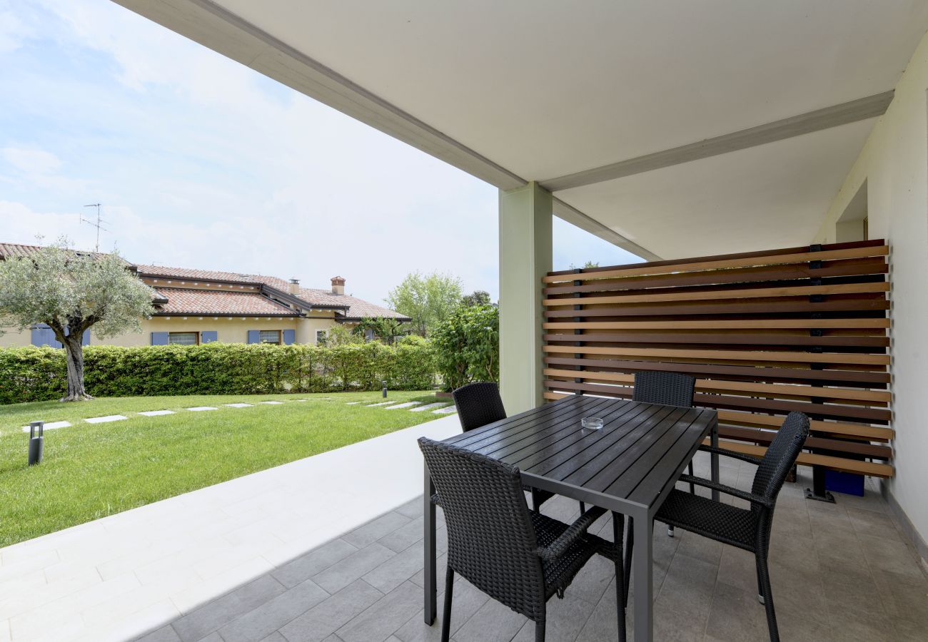 Doppelhaushälfte in Manerba del Garda - Gardaliva - Red duplex 2 by Garda FeWo