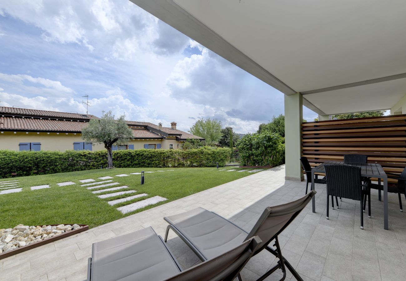 Doppelhaushälfte in Manerba del Garda - Gardaliva - Red duplex 2 by Garda FeWo