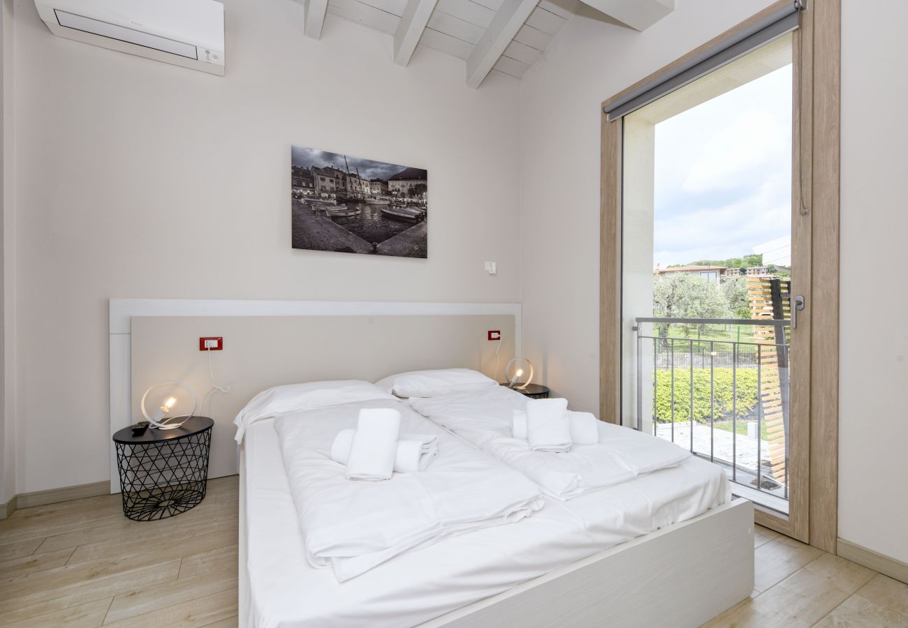 Doppelhaushälfte in Manerba del Garda - Gardaliva - Red duplex 2 by Garda FeWo
