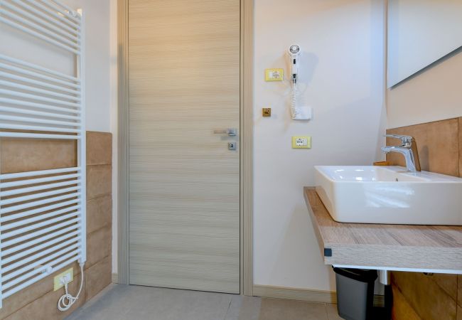 Studio in Manerba del Garda - Gardaliva - Yellow Studio 4 by Garda FeWo Studio in Manerba del Garda - Gardaliva - Yellow Studio 4 by Garda FeWo