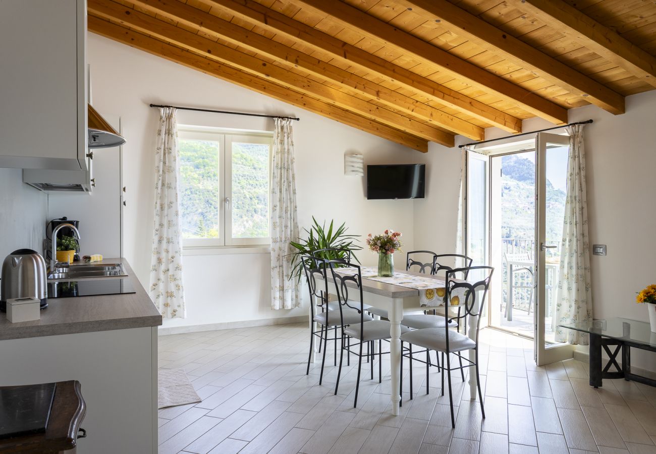 Ferienwohnung in Tignale - .Albicocca by Garda FeWo