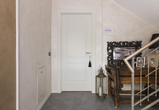 Ferienwohnung in Tignale - Rustico Minichètto - La Vigna by Garda FeWo Ferienwohnung in Tignale - Rustico Minichètto - La Vigna by Garda FeWo