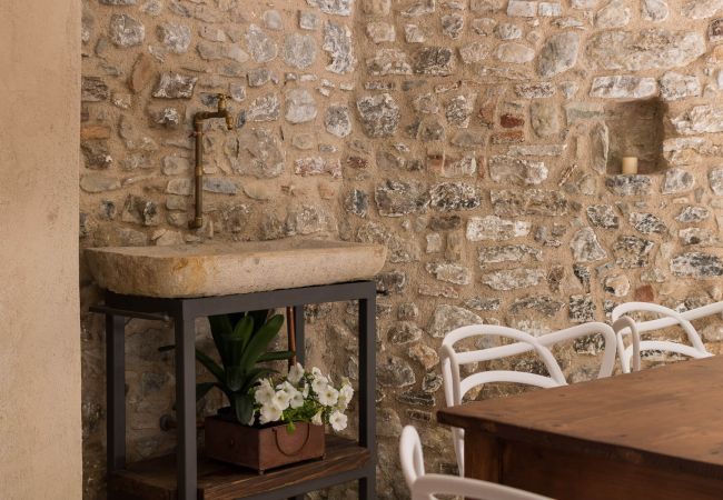 Ferienwohnung in Tignale - Rustico Minichètto - La Vigna by Garda FeWo Ferienwohnung in Tignale - Rustico Minichètto - La Vigna by Garda FeWo