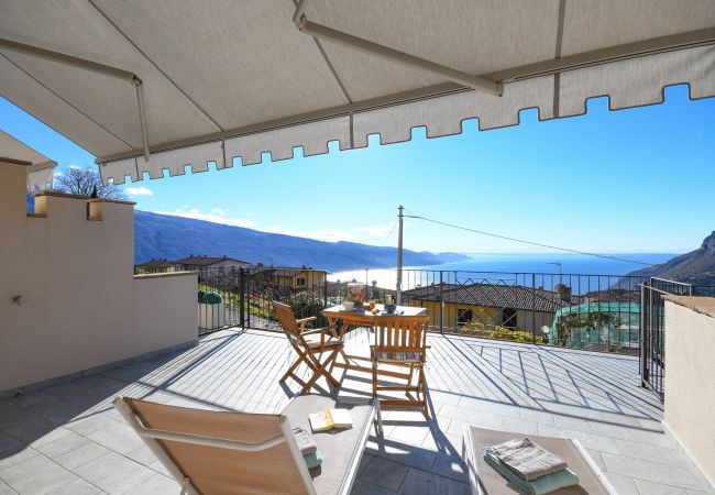 Ferienwohnung in Tignale - Conte - adults only apartment