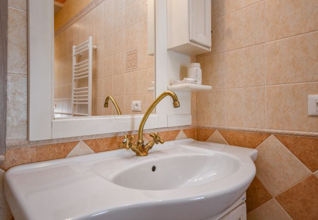 Ferienwohnung in Tignale - Conte - adults only apartment Ferienwohnung in Tignale - Conte - adults only apartment