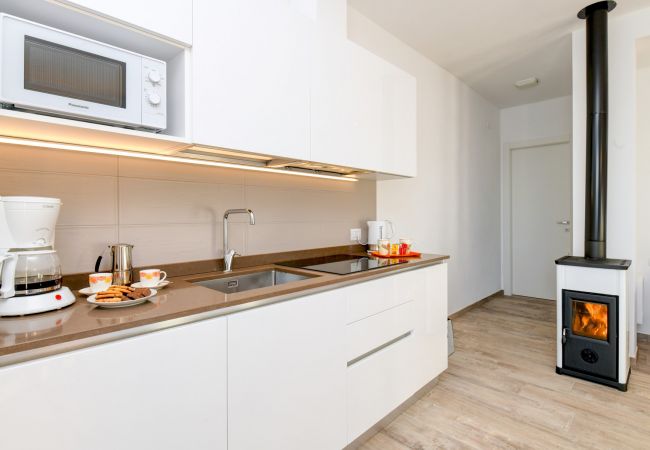 Ferienwohnung in Tignale - Orange House by Garda FeWo Ferienwohnung in Tignale - Orange House by Garda FeWo