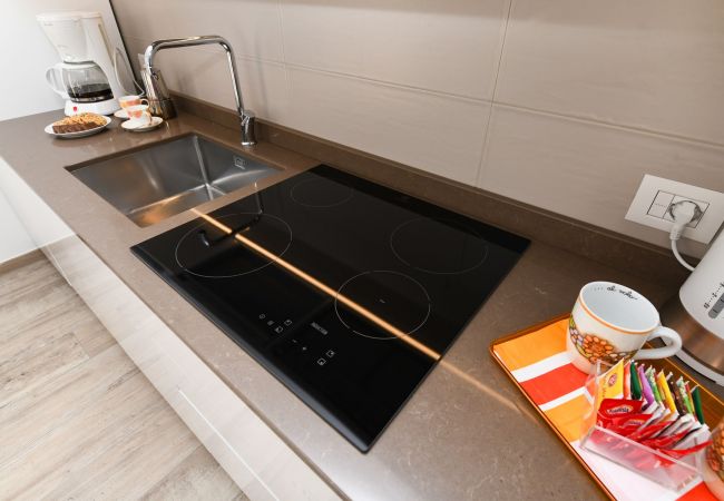 Ferienwohnung in Tignale - Orange House by Garda FeWo Ferienwohnung in Tignale - Orange House by Garda FeWo