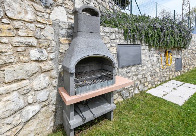 Ferienwohnung in Tignale - Orange House by Garda FeWo Ferienwohnung in Tignale - Orange House by Garda FeWo