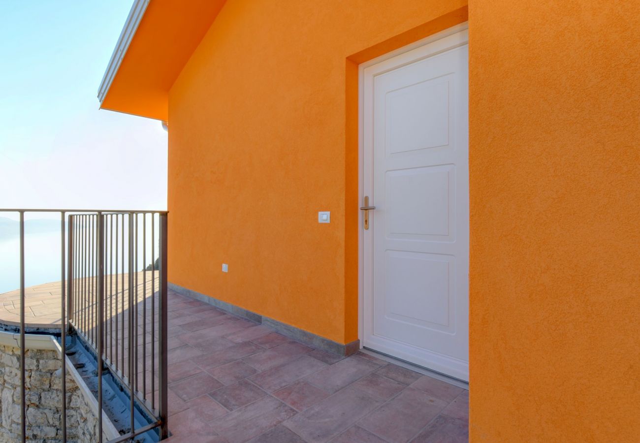 Ferienwohnung in Tignale - Orange House 2 by Garda FeWo