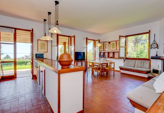 Villa in Manerba del Garda - Villa Silva by Garda FeWo Villa in Manerba del Garda - Villa Silva by Garda FeWo