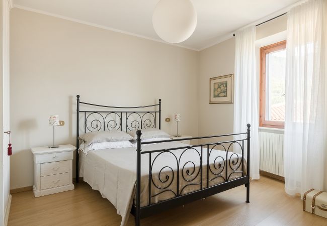 Ferienwohnung in Tignale - Corte Trepée by Garda FeWo Ferienwohnung in Tignale - Corte Trepée by Garda FeWo