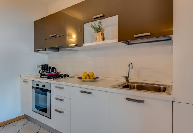 Ferienwohnung in Toscolano-Maderno - 6 Happiness by Garda FeWo Ferienwohnung in Toscolano-Maderno - 6 Happiness by Garda FeWo