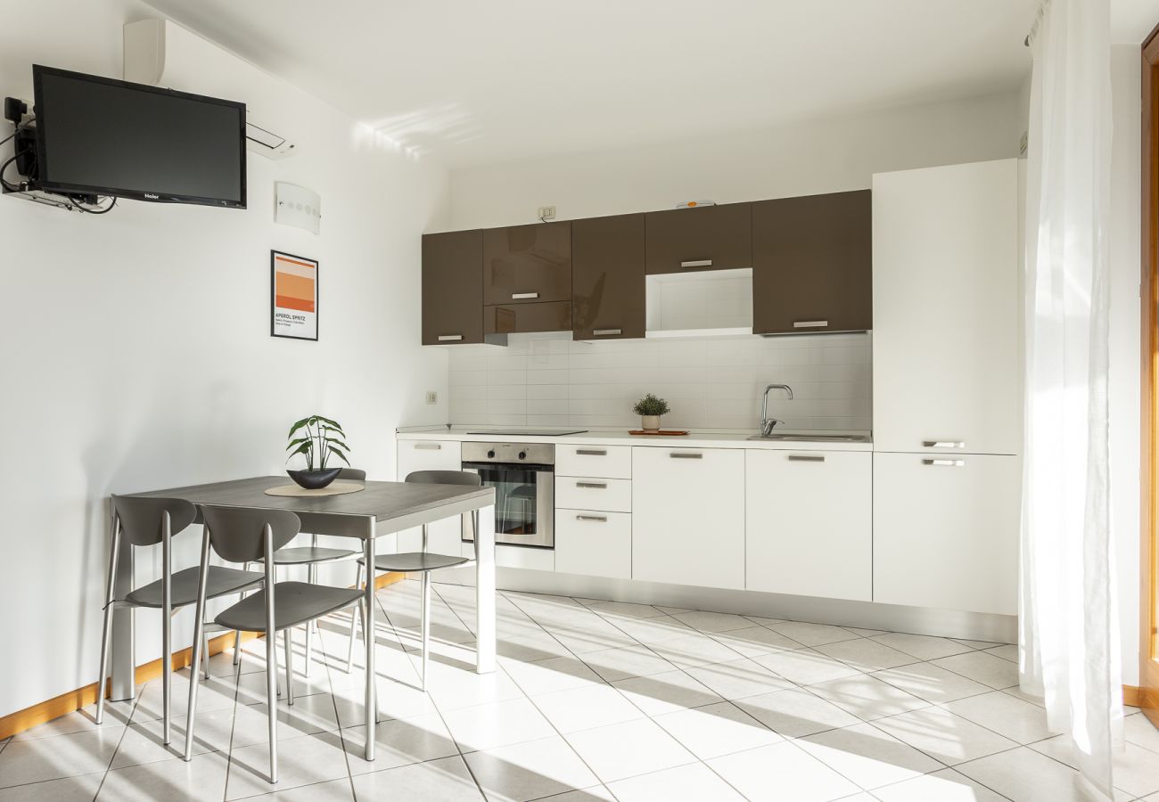 Ferienwohnung in Toscolano-Maderno - 6 Happiness by Garda FeWo