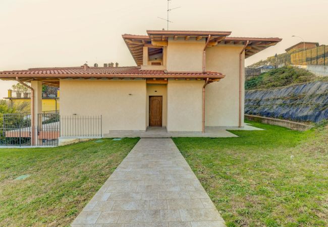 Villa in Polpenazze del Garda - Villa Sinfonia by Garda FeWo