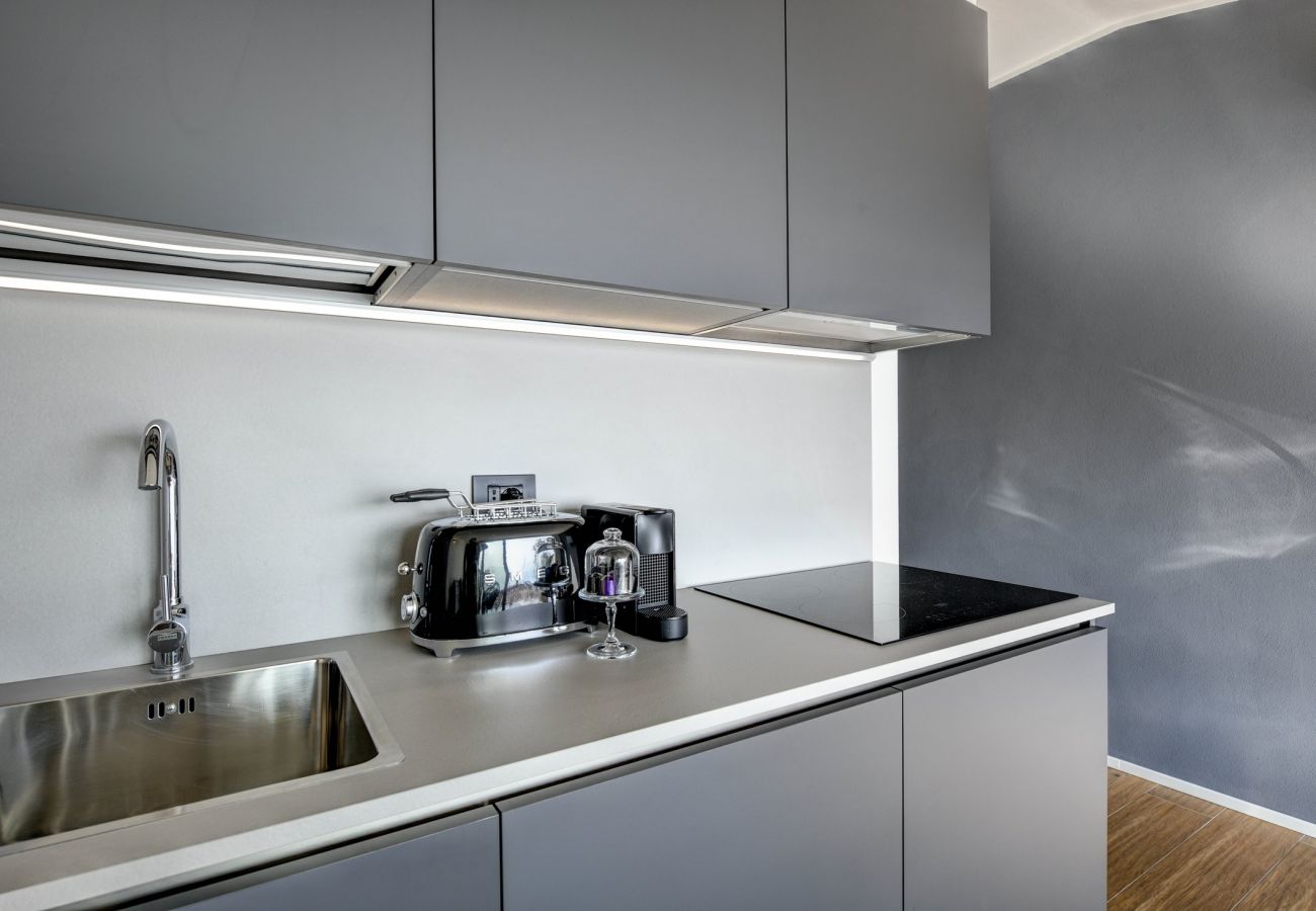 Ferienwohnung in Tignale - Il Vicolo Suite Apartments - La Piazzetta by Garda