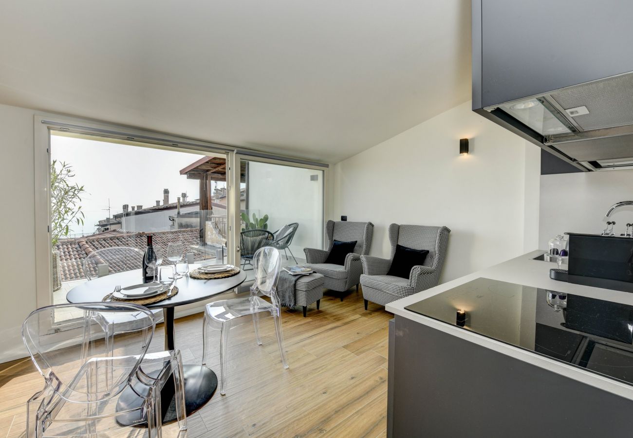 Ferienwohnung in Tignale - Il Vicolo Suite Apartments - La Piazzetta by Garda